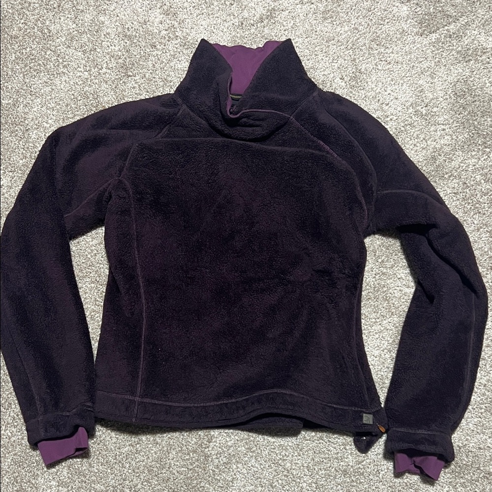 Mountain Hardwear Purple Fleece sweatshirt